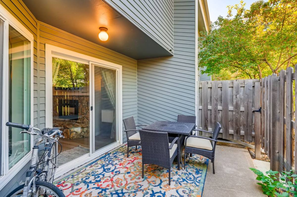 Townhouse for rent at 1795 Alpine Ave, Boulder, CO 80304