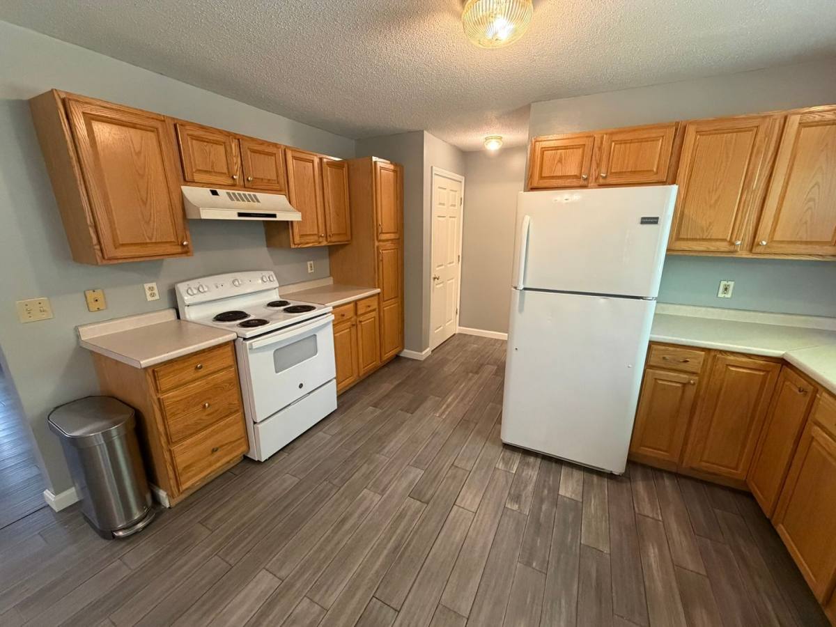Apartment for rent at 236 Hamilton St, Belchertown, MA 01007