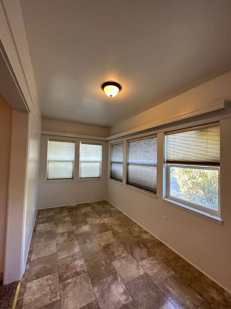 Apartment for rent at 1918-1920 Chestnut St, Redding, CA 96001
