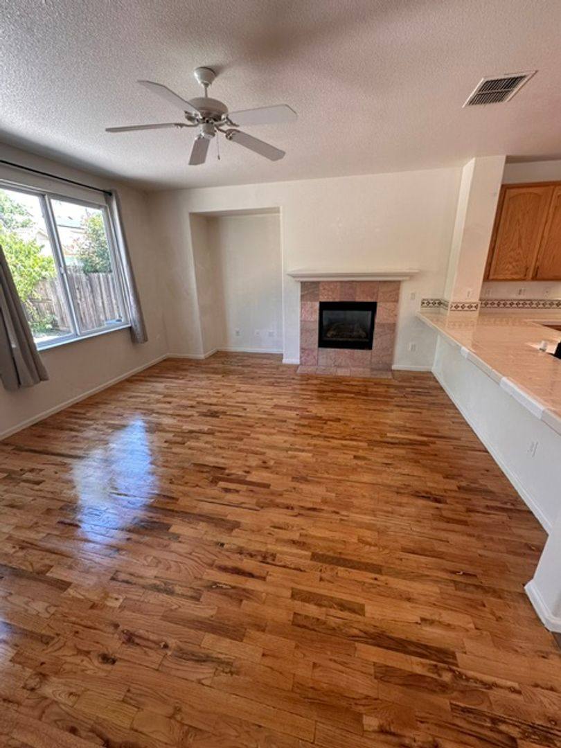House for rent at 5663 Lolet Way, Sacramento, CA 95835