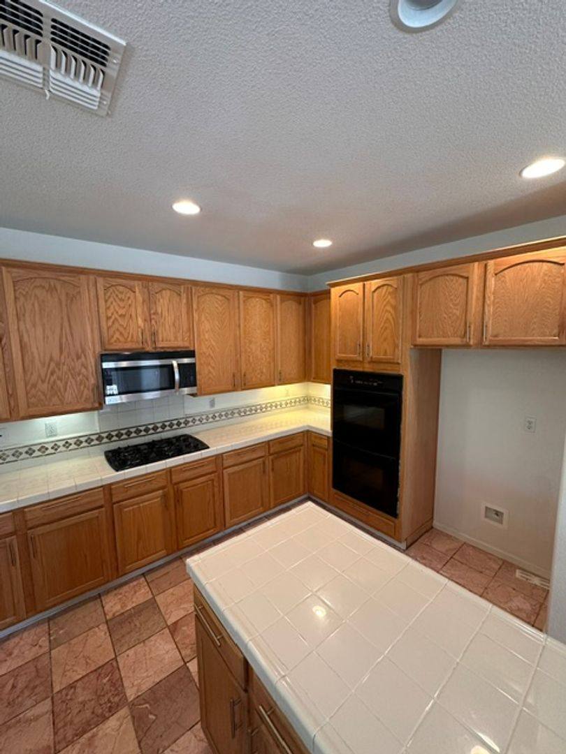 House for rent at 5663 Lolet Way, Sacramento, CA 95835