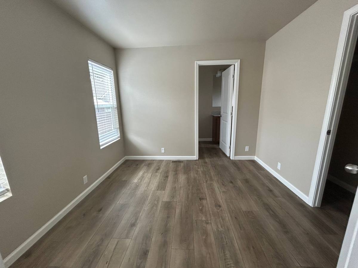House for rent at 515 E Walnut St, Lodi, CA 95240