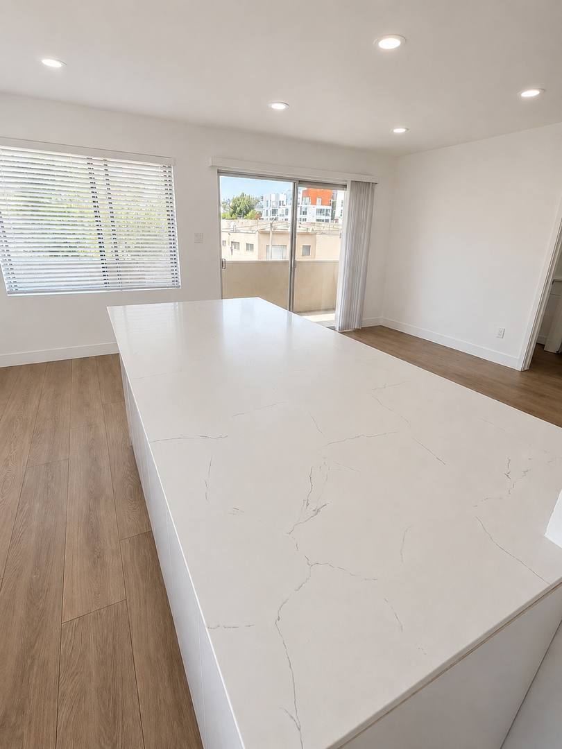 Apartment for rent at 936 N Orange Grove Ave, Los Angeles, CA 90046