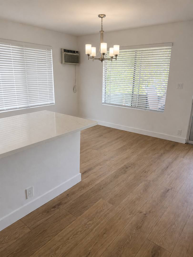 Apartment for rent at 936 N Orange Grove Ave, Los Angeles, CA 90046