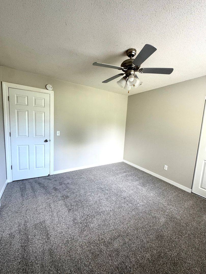 Apartment for rent at 4510 Rhode Island Ave N, Minneapolis, MN 55428