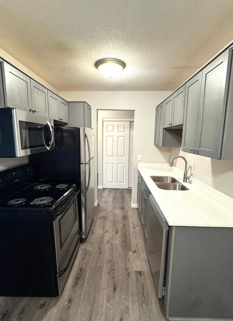 Apartment for rent at 4510 Rhode Island Ave N, Minneapolis, MN 55428