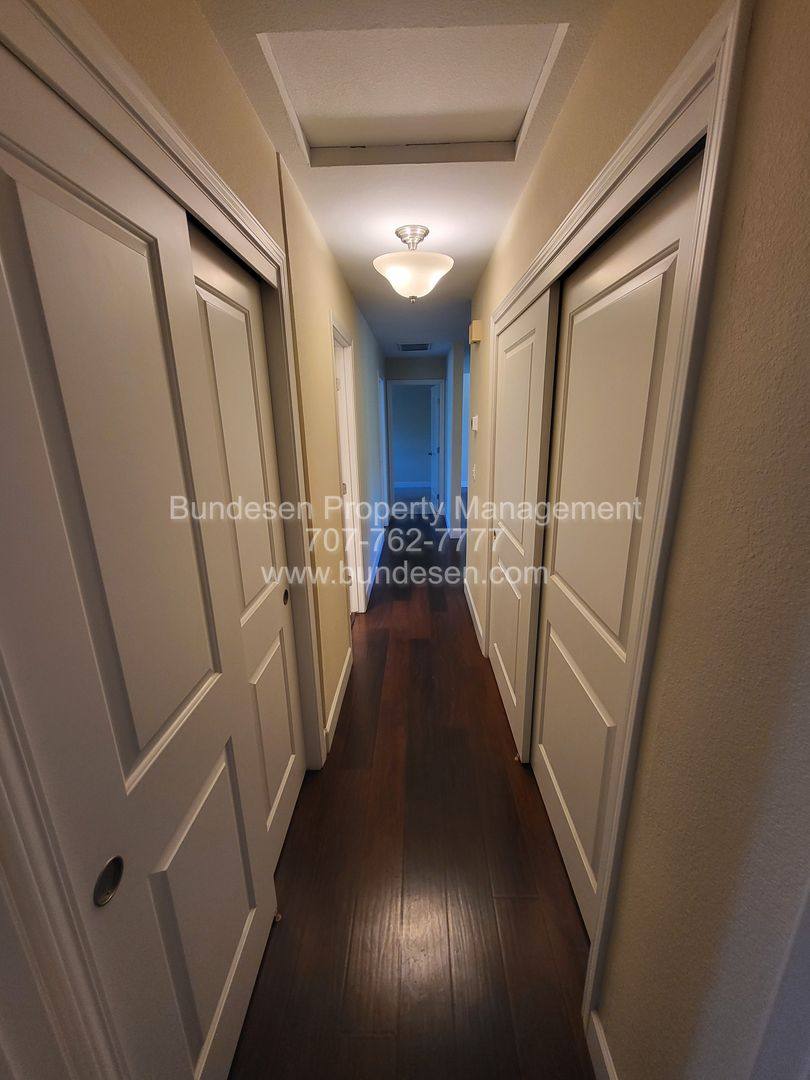 House for rent at 19019 5th St W, Sonoma, CA 95476