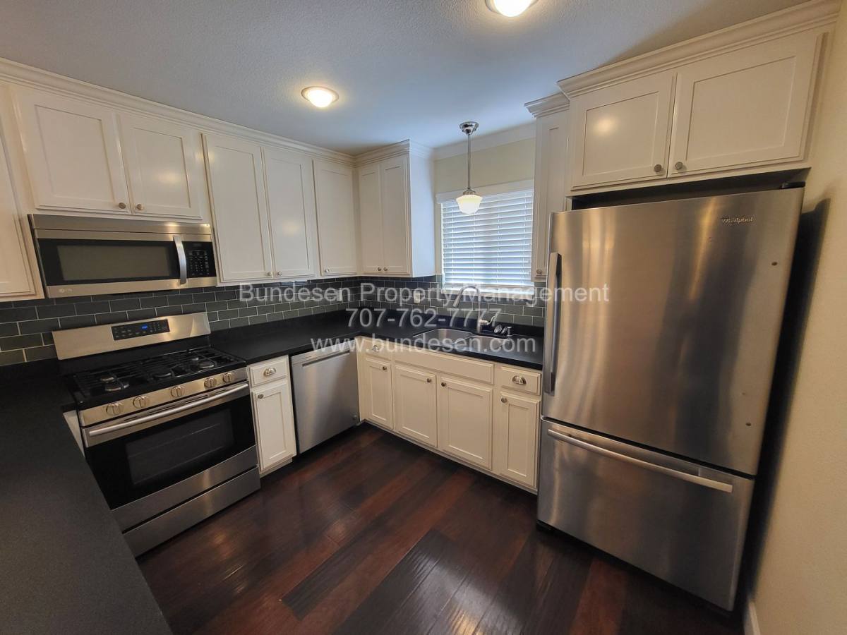 House for rent at 19019 5th St W, Sonoma, CA 95476
