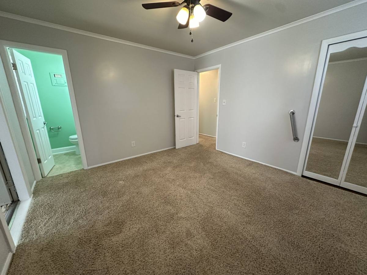 House for rent at 1618 Lexington Dr, Elizabeth City, NC 27909