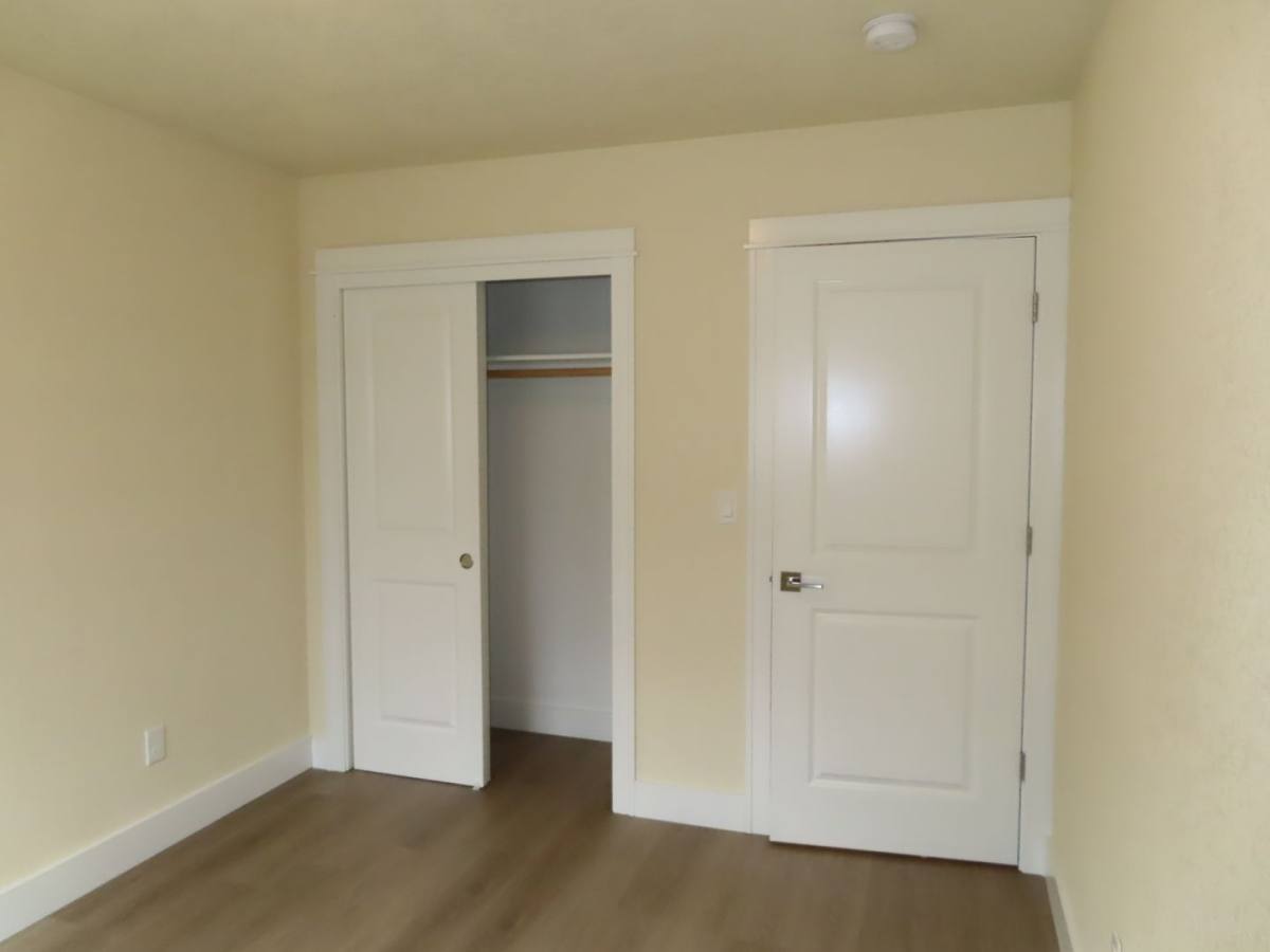 Apartment for rent at 2587 Justine Lane, Eugene, OR 97404