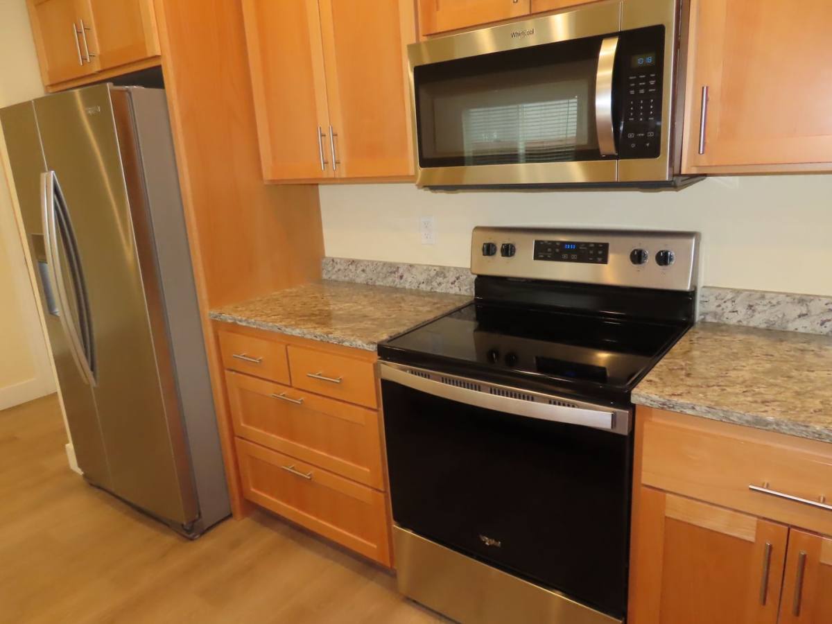 Apartment for rent at 2587 Justine Lane, Eugene, OR 97404