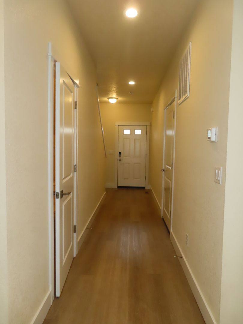 Apartment for rent at 2587 Justine Lane, Eugene, OR 97404