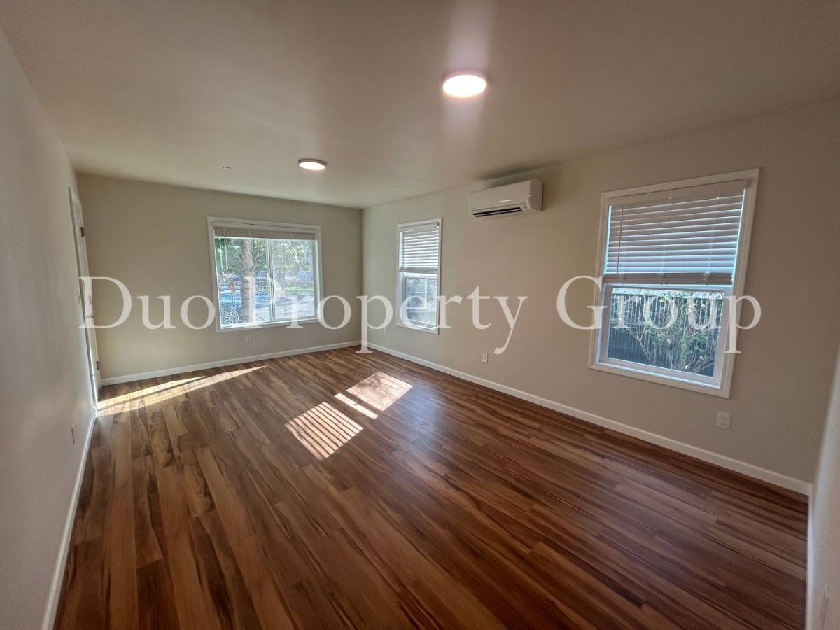 Apartment for rent at 294 Bethel Dr, Eugene, OR 97402