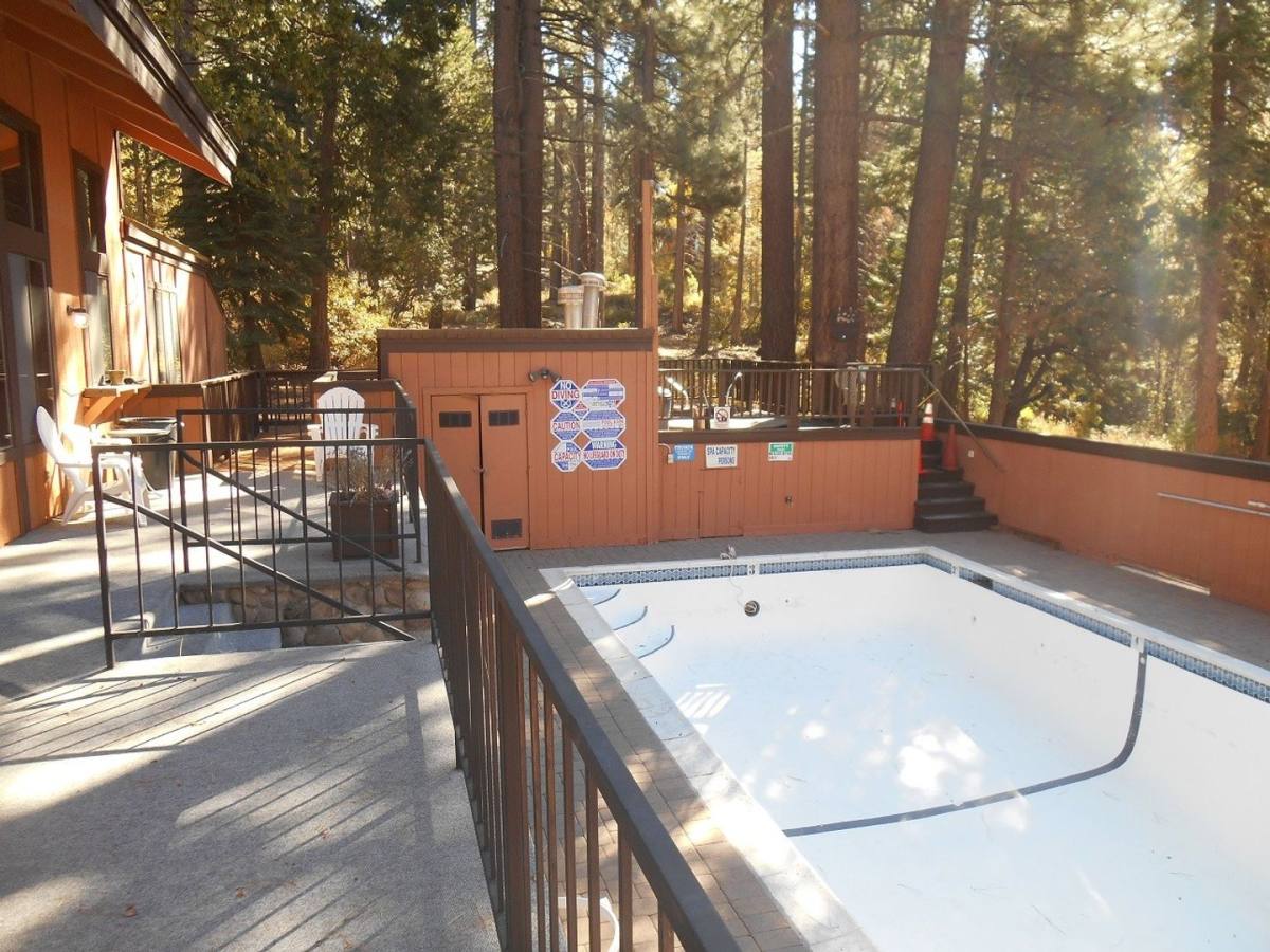 Condo for rent at 1439 Ski Run Blvd, South Lake Tahoe, CA 96151