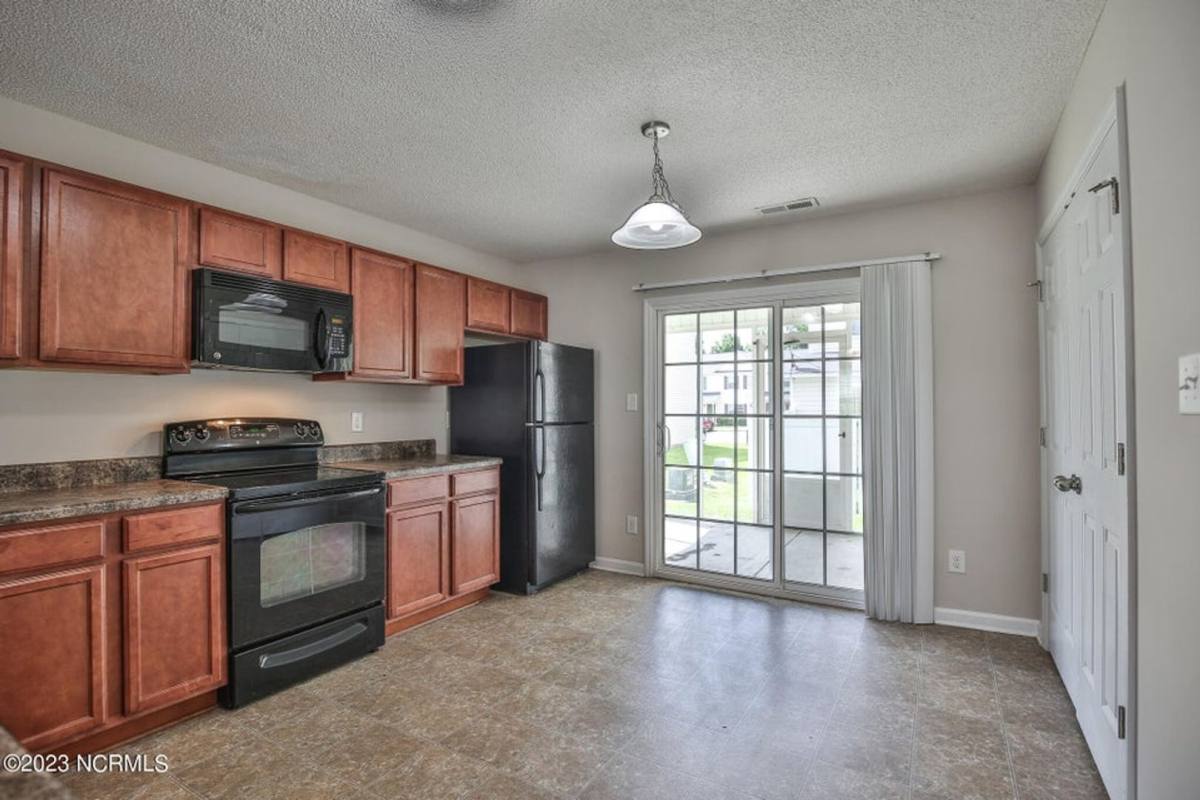 House for rent at 4001 Banister Loop, Jacksonville, NC 28546