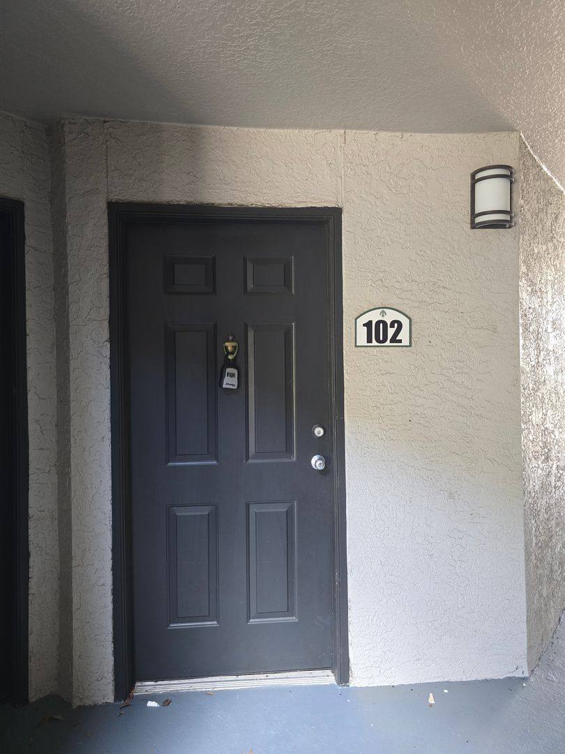 Apartment for rent at 13010 Arbor Isle Dr, Tampa, FL 33637