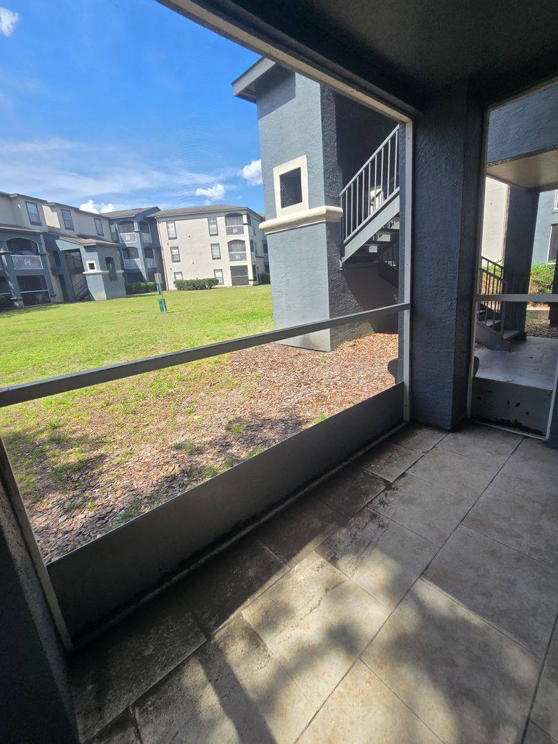 Apartment for rent at 13010 Arbor Isle Dr, Tampa, FL 33637