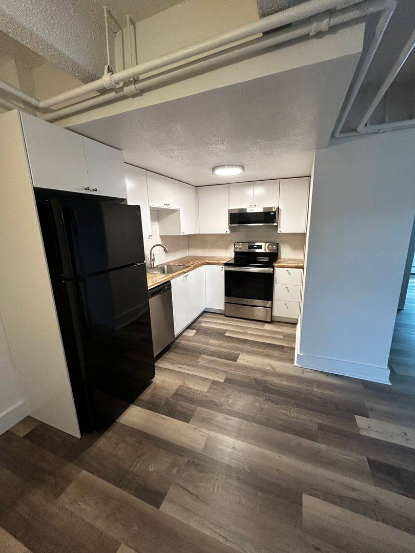 Apartment for rent at 1516 Perry St, Denver, CO 80204