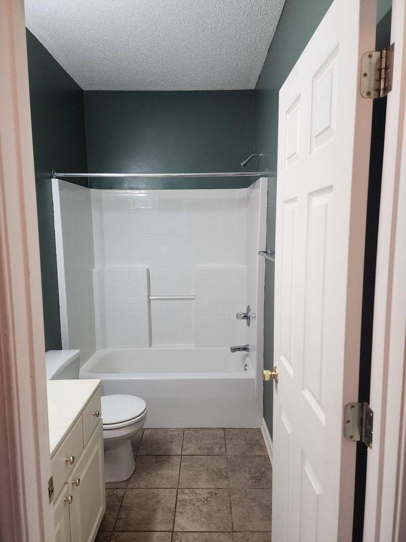 Apartment for rent at 190 Wexford Dr, Anderson, SC 29621