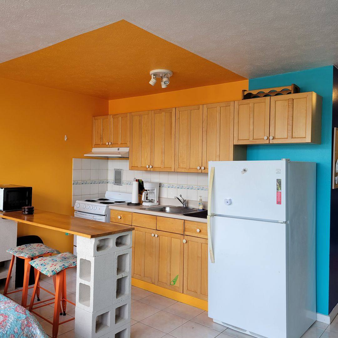 Apartment for rent at 1650 Kanunu St, Honolulu, HI 96814