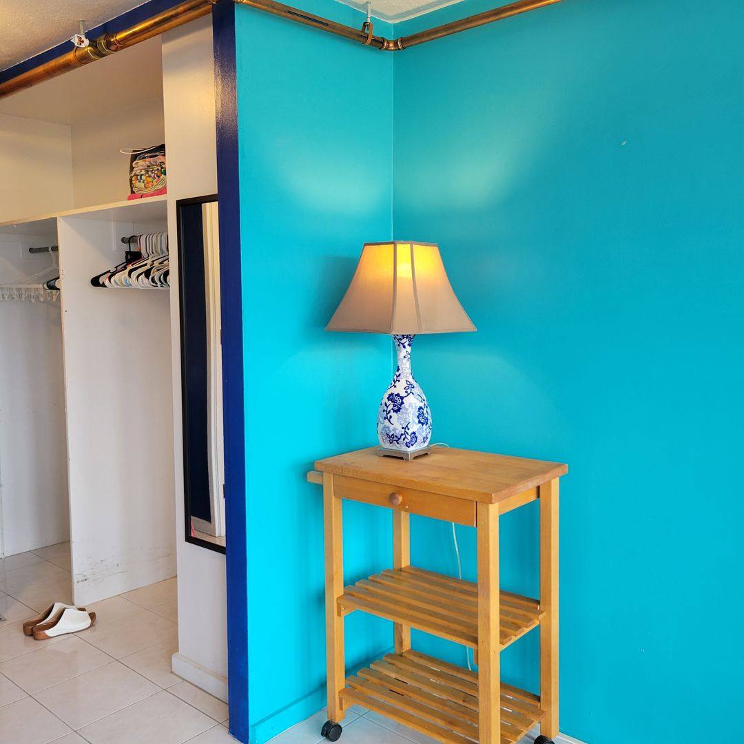 Apartment for rent at 1650 Kanunu St, Honolulu, HI 96814