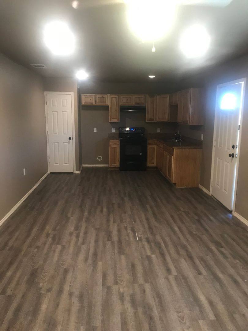 Apartment for rent at 526 46th St, Lubbock, TX 79404