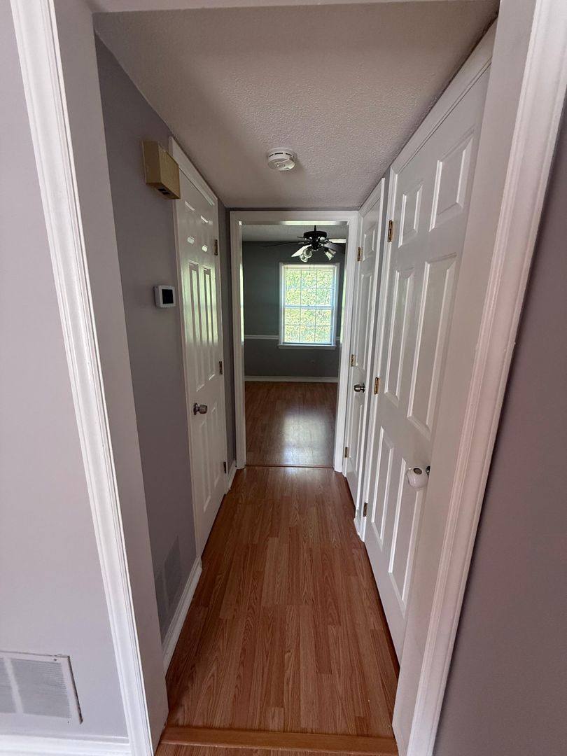 Townhouse for rent at 4704 Lawndale Dr, Greensboro, NC 27455