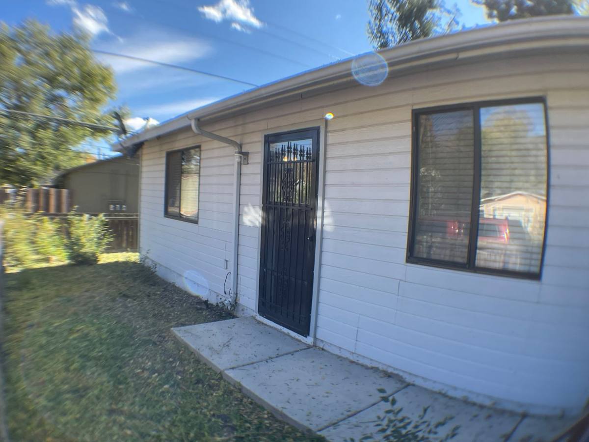 Townhouse for rent at 1728 N W St, Flagstaff, AZ 86004
