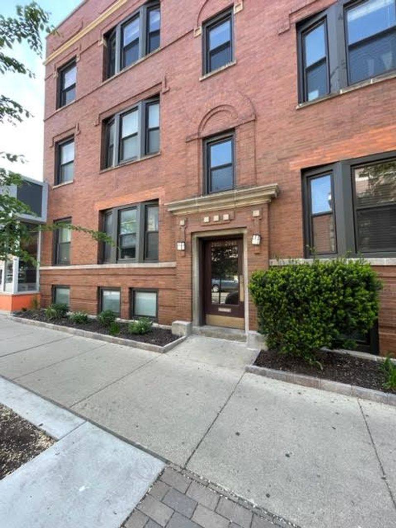 Apartment for rent at 2951 N Sheffield Ave; 1N, Chicago, IL 60657