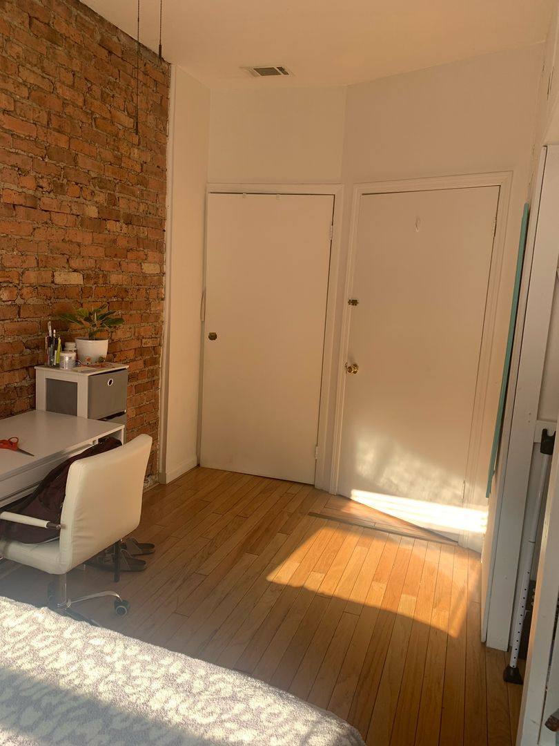 Apartment for rent at 2951 N Sheffield Ave; 1N, Chicago, IL 60657