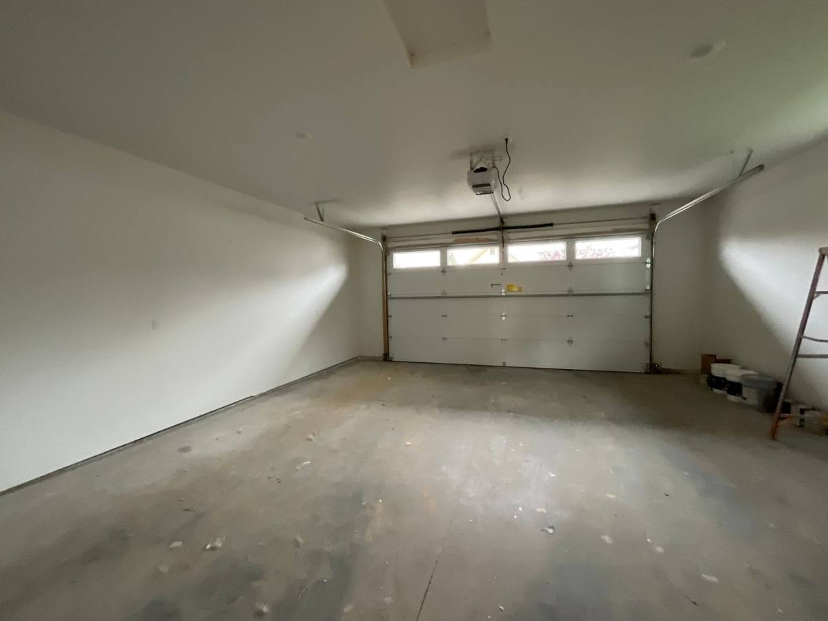 Apartment for rent at 226 240 N Cottonwood Rd, Bozeman, MT 59718
