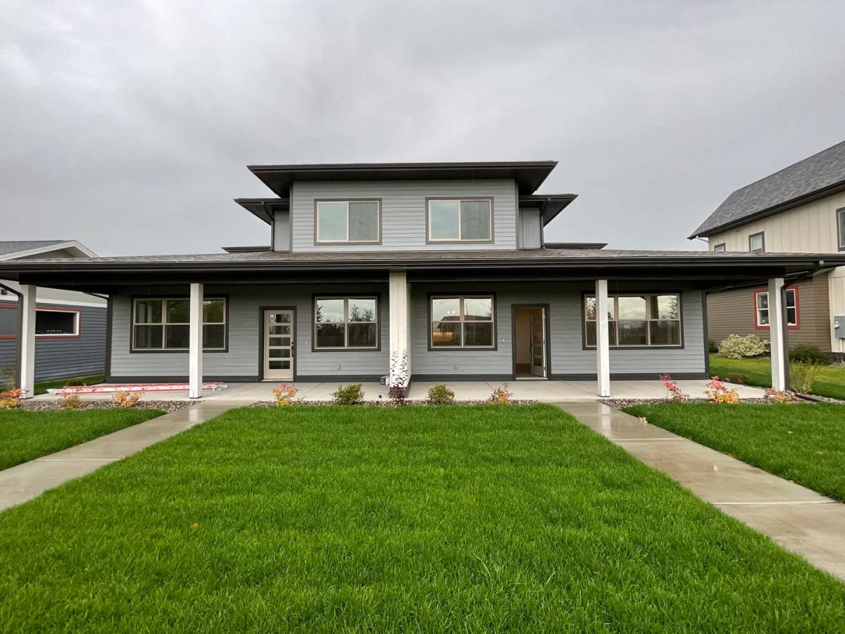 Apartment for rent at 226 240 N Cottonwood Rd, Bozeman, MT 59718