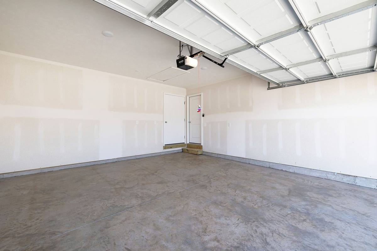 House for rent at 1265 S Choctaw Rd, Republic, MO 65738