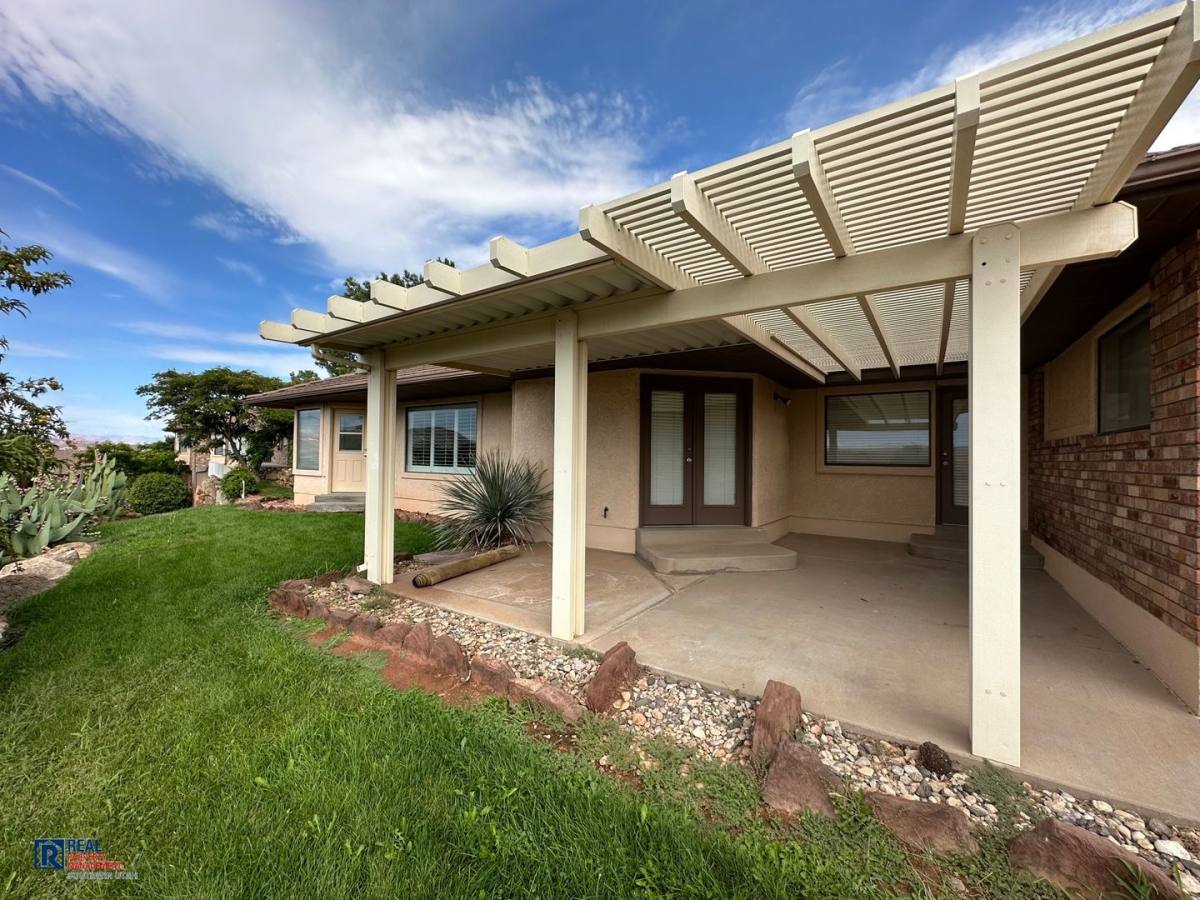 House for rent at 2354 S Hampton Rd, Saint George, UT 84770