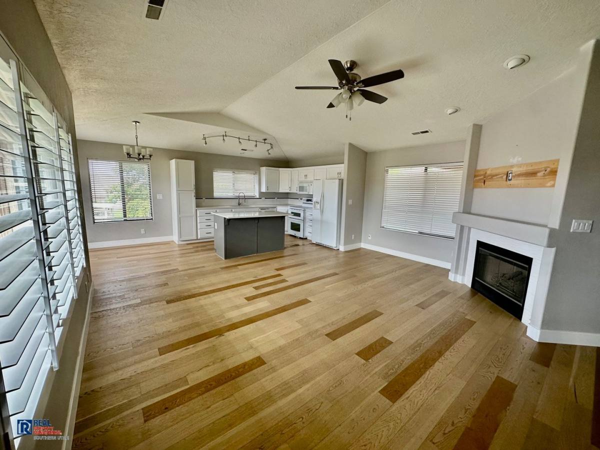 House for rent at 2354 S Hampton Rd, Saint George, UT 84770