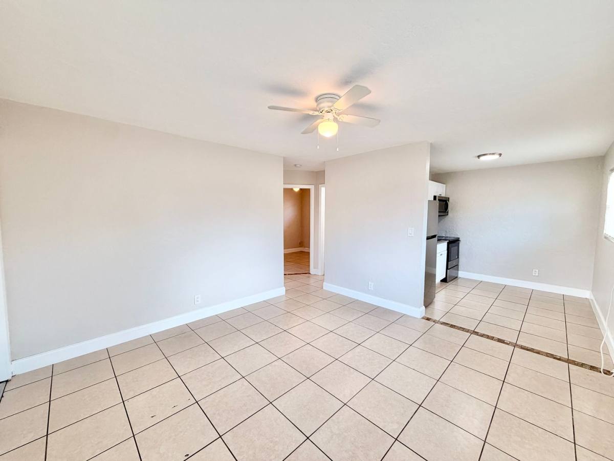 Apartment for rent at 2347 Bayside St, Naples, FL 34112