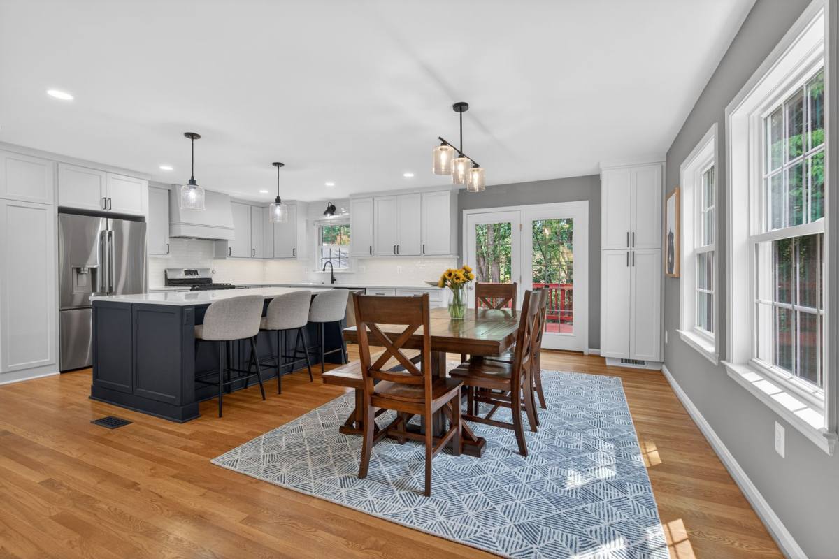 House for rent at 9801 Meadow Valley Dr, Vienna, VA 22181