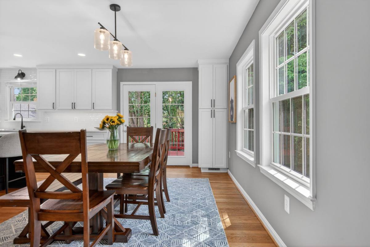 House for rent at 9801 Meadow Valley Dr, Vienna, VA 22181