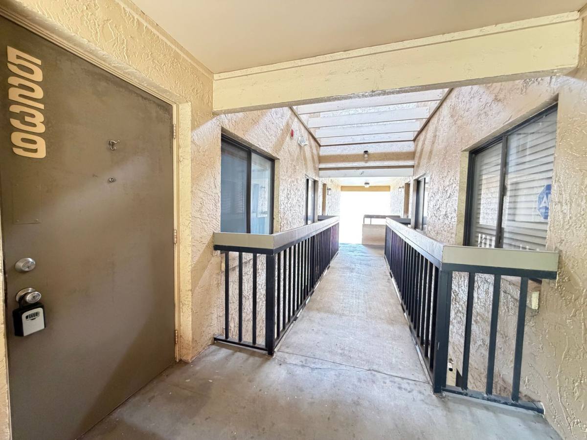 House for rent at 5239 Vineland Rd, Orlando, FL 32811
