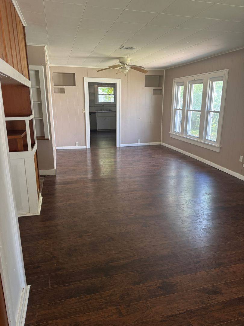 House for rent at 409 N Wyandotte Ave, Dewey, OK 74029