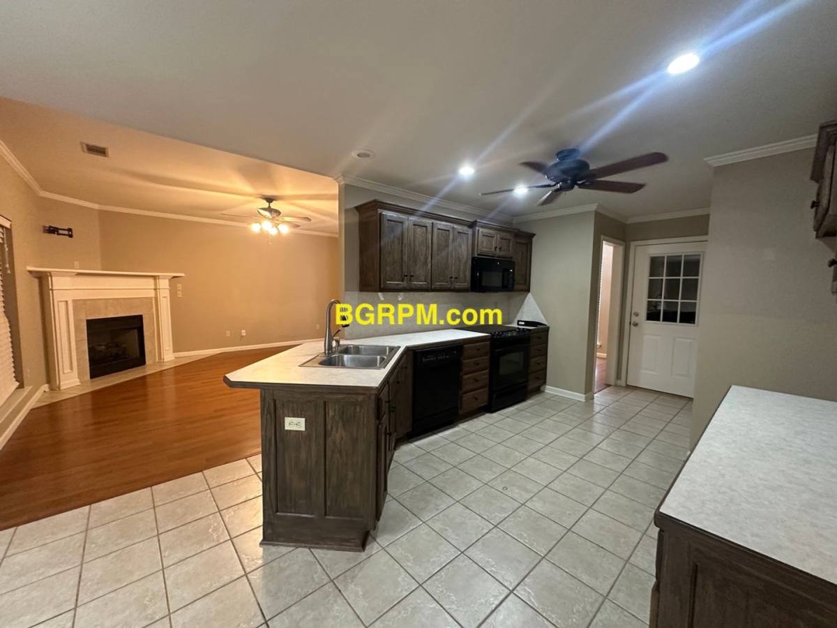 House for rent at 3160 Shady Side Dr, Sherwood, AR 72120