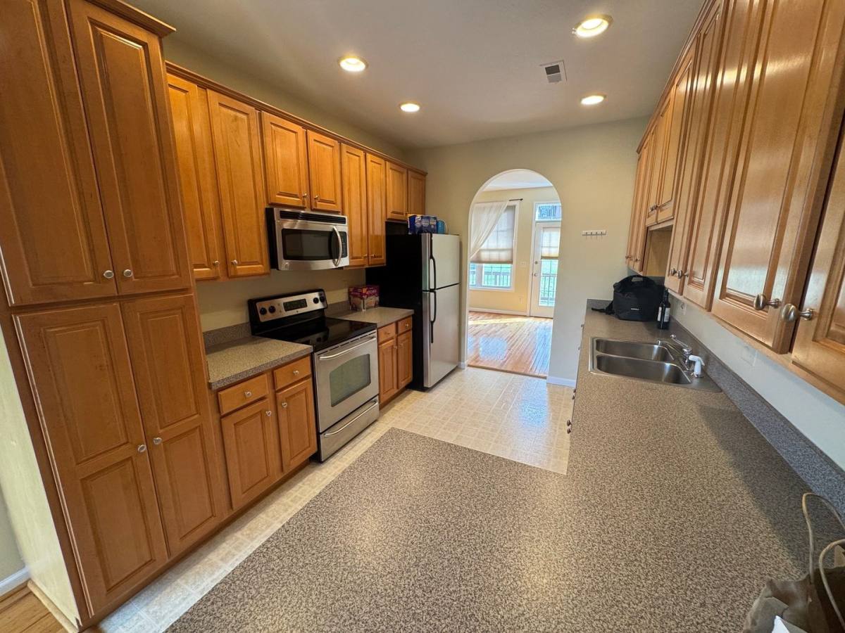 Townhouse for rent at 3046 Crystal Spring Lane, Harrisonburg, VA 22801