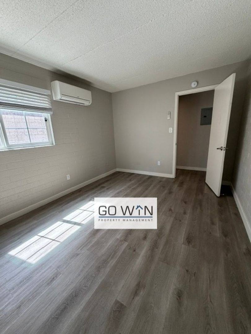 Apartment for rent at 44 E Roanoke Ave, Phoenix, AZ 85004