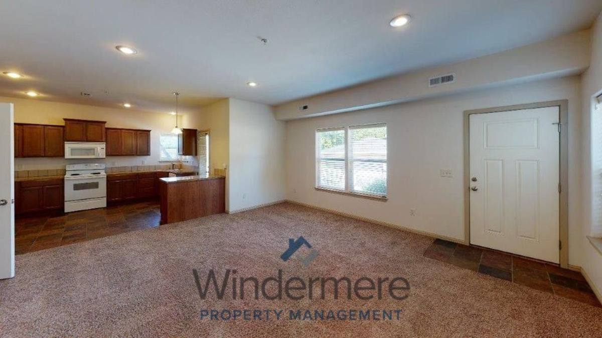 Apartment for rent at 1100 S College Ave, College Place, WA 99324