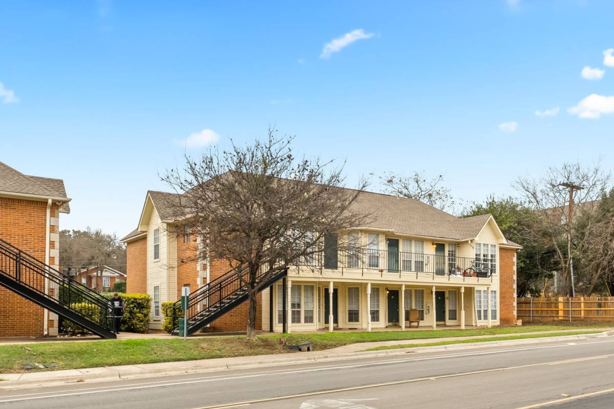Apartment for rent at 104 Mosscliff Circle, San Marcos, TX 78666