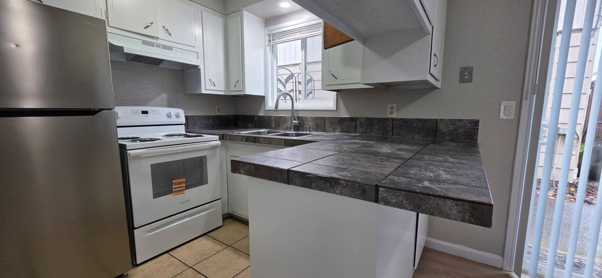 Apartment for rent at 455 W D St, Halsey, OR 97348