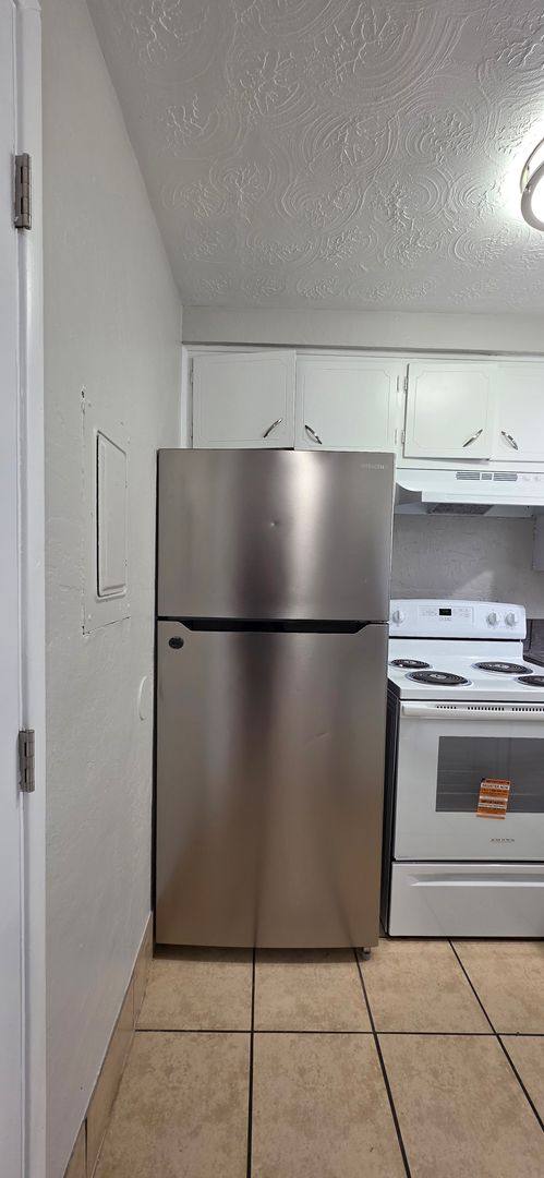 Apartment for rent at 455 W D St, Halsey, OR 97348