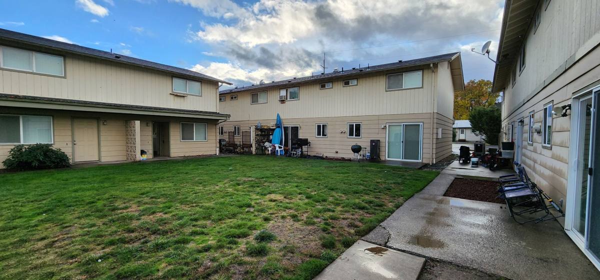 Apartment for rent at 455 W D St, Halsey, OR 97348