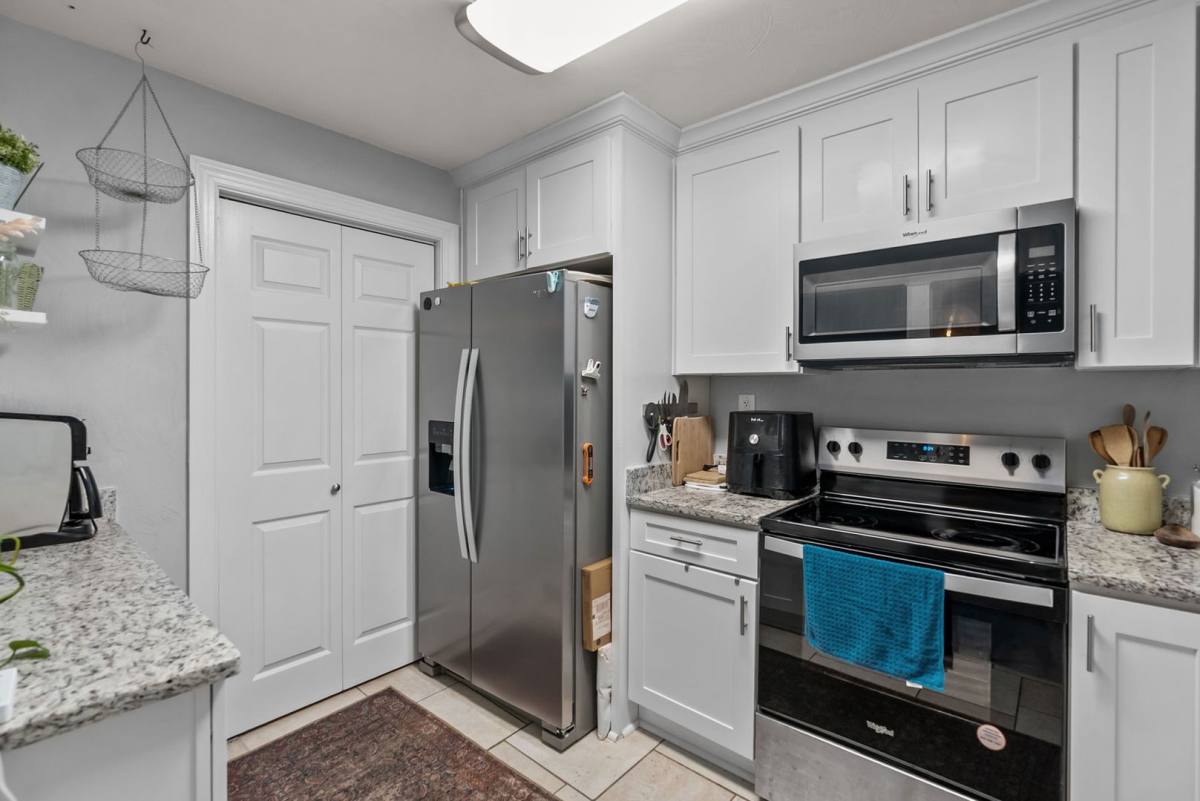 House for rent at 424 E Ocean Ave, Norfolk, VA 23503