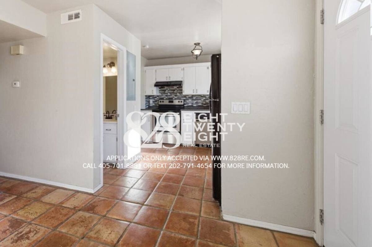 House for rent at 1612 Claudia Dr, Norman, OK 73071